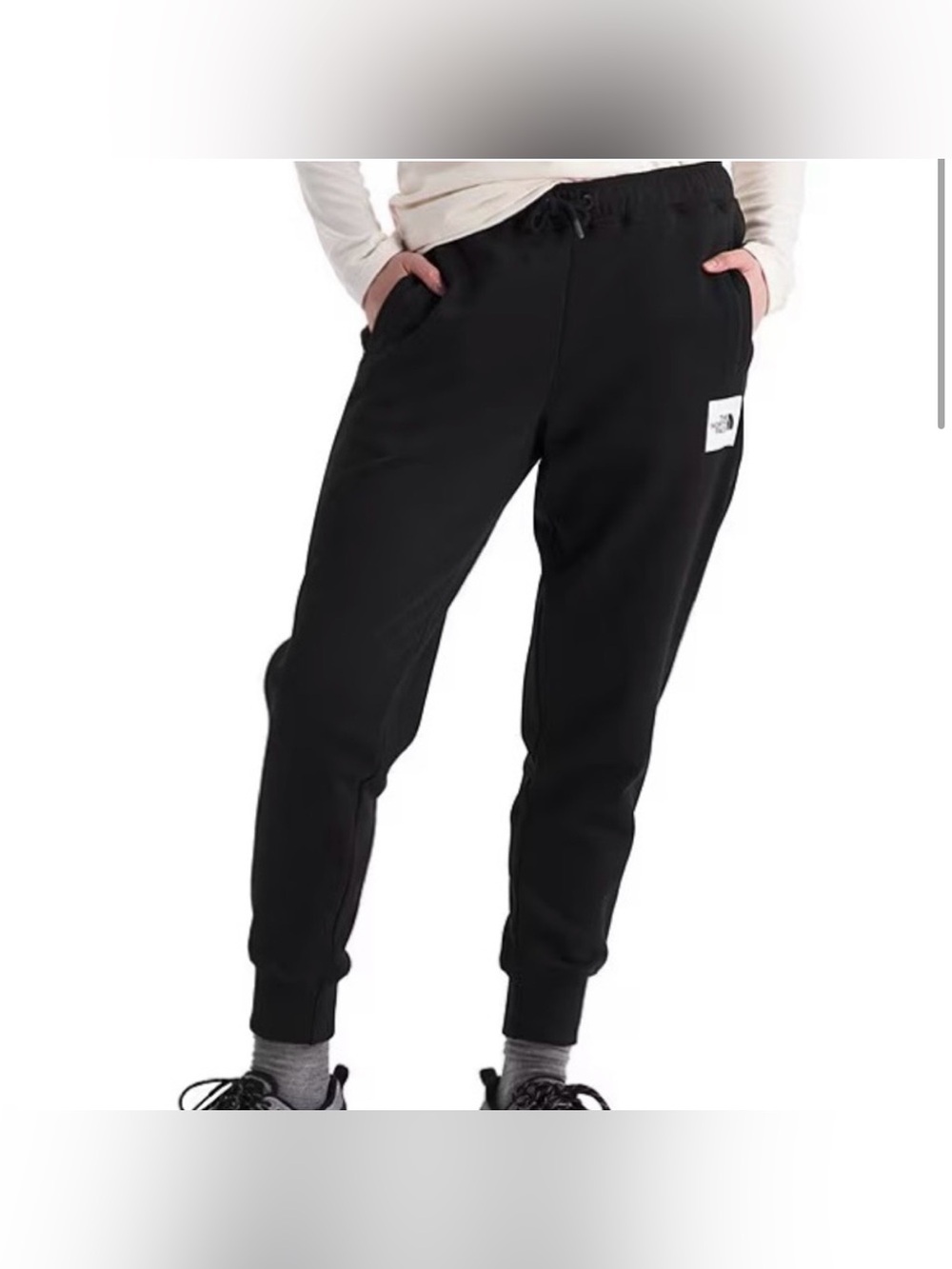 Women’s The North Face Core Jogger Pants, size Medium